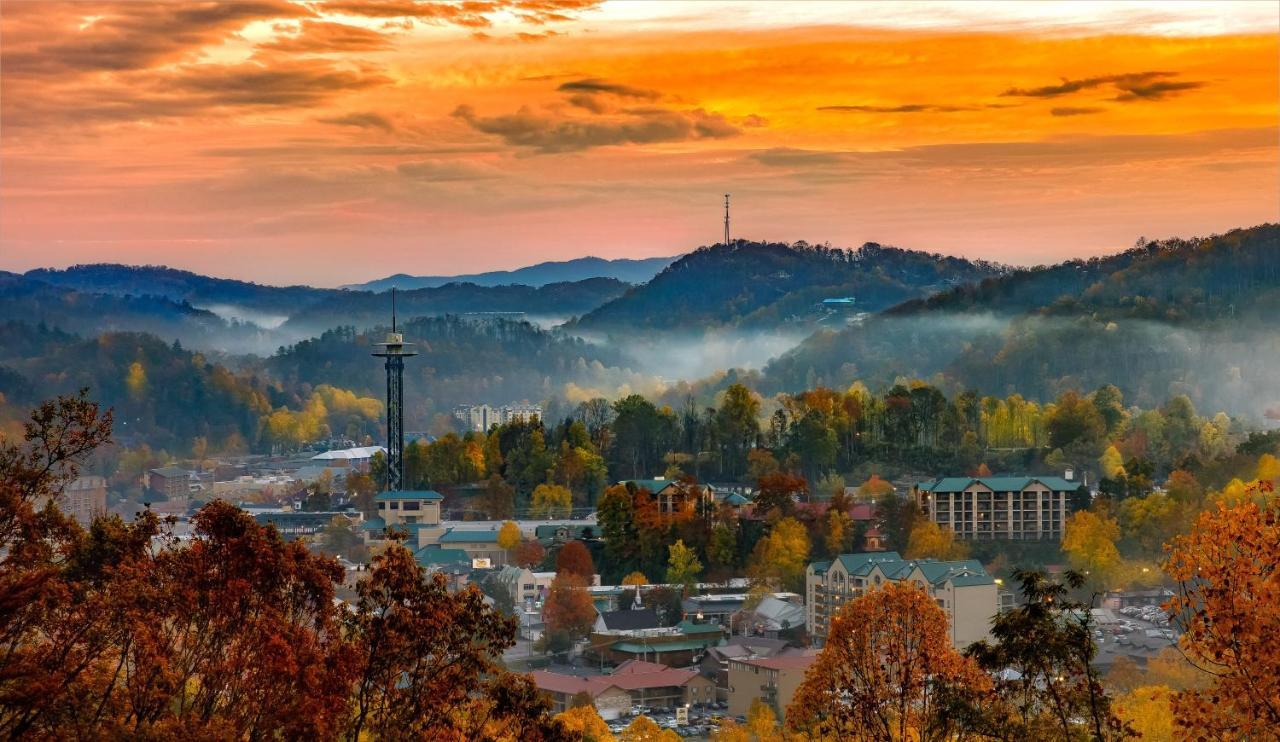 Nestled Inn McCookville Bagian luar foto